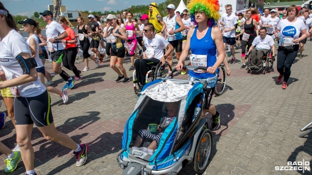 Bieg Wings for Life w Poznaniu. Fot. Tomasz Chaciński [Radio Szczecin] Biegacze ze Szczecina i regionu na Wings for Life [DUŻO ZDJĘĆ]