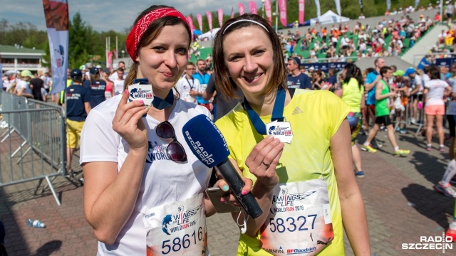 Naszą redakcję, oprócz Moniki Pyrek, która jest też ambasadorką całej akcji, reprezentowała również Paulina Sawicka. Fot. Tomasz Chaciński [Radio Szczecin] Biegacze ze Szczecina i regionu na Wings for Life [DUŻO ZDJĘĆ]