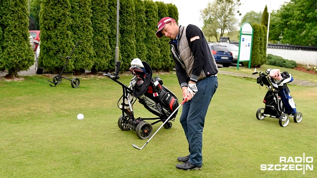 Maks Sałuda. Fot. Jarosław Gaszyński [Radio Szczecin] Radio Szczecin na polu golfowym [WIDEO, ZDJĘCIA]