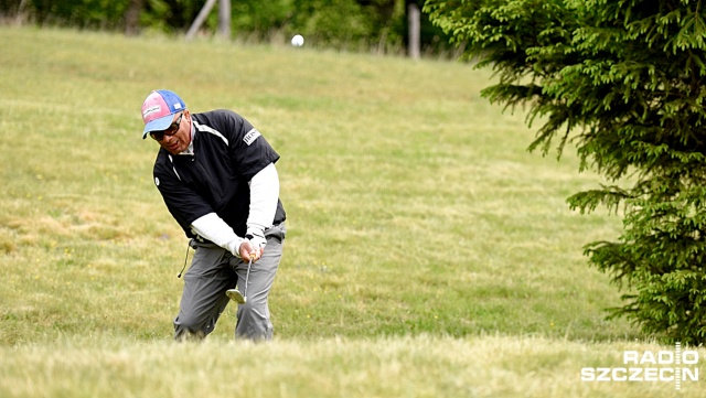 Ponad 40 zawodników z Anglii, Francji, Korei Południowej, Polski i Szwecji walczy w Binowie o miano najlepszego golfisty. Fot. Jarosław Gaszyński [Radio Szczecin] Radio Szczecin na polu golfowym [WIDEO, ZDJĘCIA]