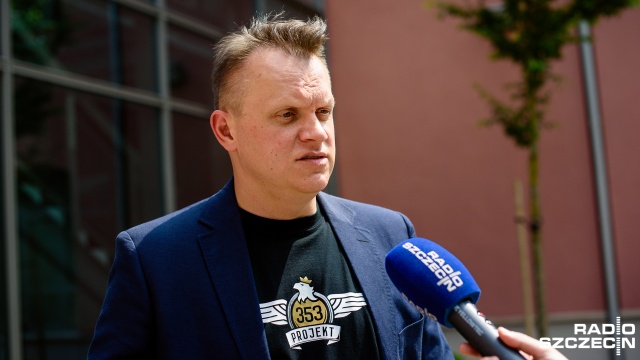 Szczecińska fundacja Projekt353 zaprezentowała legendarny rower marki Stoewer. Fot. Konrad Nowak [Radio Szczecin] Rower marki Stoewer zaprezentowany. Cacko [WIDEO, ZDJĘCIA]