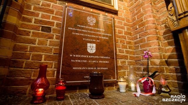 Uroczysta msza ku pamięci poległych w rzezi na Wołyniu i Kresach Południowo-Wschodnich w 1943 r. Fot. Konrad Nowak [Radio Szczecin] Szczecińskie obchody rocznicowe rzezi wołyńskiej [WIDEO, ZDJĘCIA]