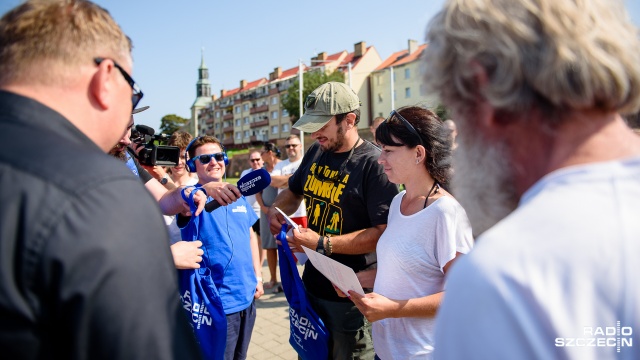 Spływ z Olkiem Dobą w Marinie w Kamieniu Pomorskim. Fot. Konrad Nowak [Radio Szczecin] Rodzinny spływ z Olkiem Dobą dla słuchaczy [WIDEO, DUŻO ZDJĘĆ]