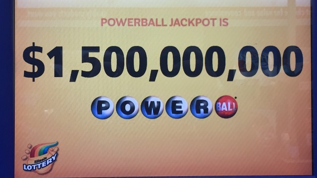 Amerykańska loteria Powerball rozbita. W tej chwili jest trzech zwycięzców. Szczęśliwie kupony wysłano w Kalifornii, na Florydzie oraz Tennesse. Łącznie do wygrania był blisko 1,6 mld dolarów.