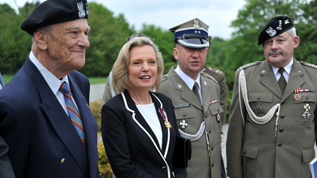 Premier Beata Szydło mianowała Annę Marię Anders, córkę generała Władysława Andersa, na przewodniczącą Rady Ochrony Pamięci Walk i Męczeństwa.