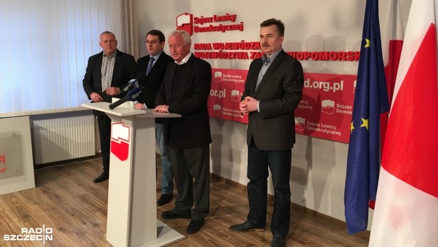 Obniżenie oceny ratingowej Polski ma podtekst polityczny - uważa europoseł SLD. Według Bogusława Liberadzkiego, przeforsowana przez rząd ustawa o podatku bankowym czy też złożony przez prezydenta projekt ustawy zakładający pomoc osobom zadłużonym we frankach to tylko pretekst.