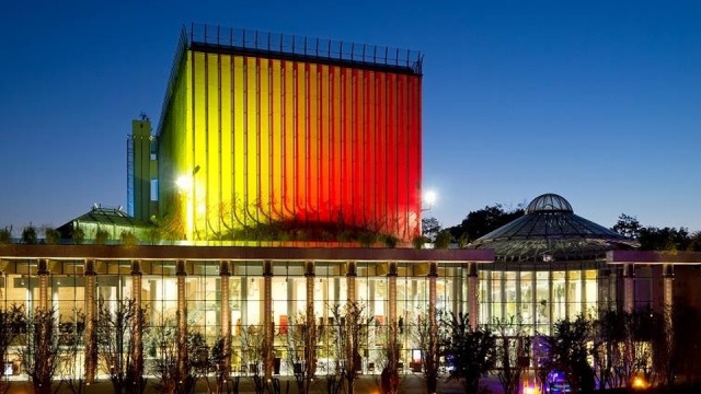 Paweł Kotla objął stanowisko kierownika artystycznego Filharmonii i Opery Białostockiej, natomiast Warcisław Kunc zwyciężył w konkursie na dyrektora Opery Bałtyckiej w Gdańsku donosi portal wyborcza.pl.