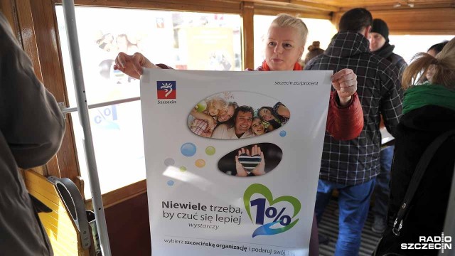 500 mln zł trafiło z jednego procenta do polskich organizacji pożytku publicznego w ubiegłym roku. Ta kwota mogłaby być dwa razy większa, ale połowa Polaków nie korzysta z tego.