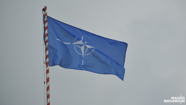 Decyzję o wzmocnieniu wschodniej flanka NATO podjęli w środę w Brukseli Ministrowie Obrony Paktu Północnoatlantyckiego.