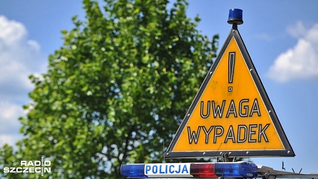 19-latek doznał poważnych obrażeń w wypadku do którego doszło w Uninie niedaleko Wolina.
