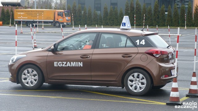 Chaos w Wojewódzkich Ośrodkach Ruchu Drogowego - niektóre z nich zawiesiły egzaminy na prawo jazdy.