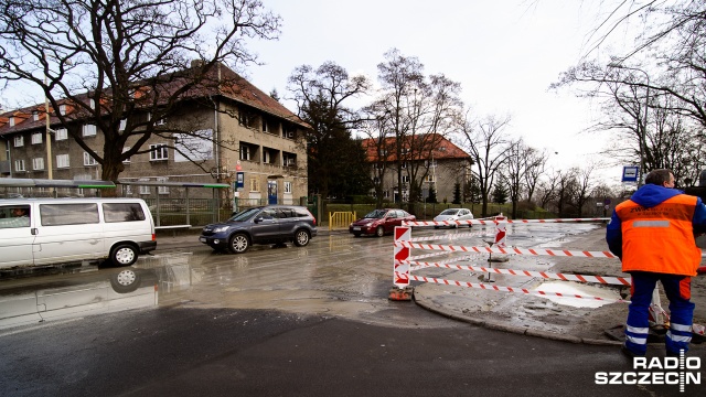 Na ulicy Hożej w Szczecinie doszło do awarii hydrantu.