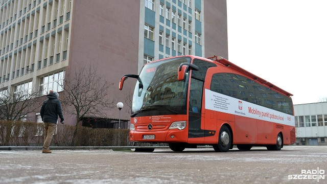 Centrum krwiodawstwa w Białogardzie ogranicza działalność. Od dzisiaj zamiast pięciu - jak dotychczas - będzie otwarte tylko dwa razy w tygodniu. Skąd te ograniczenia