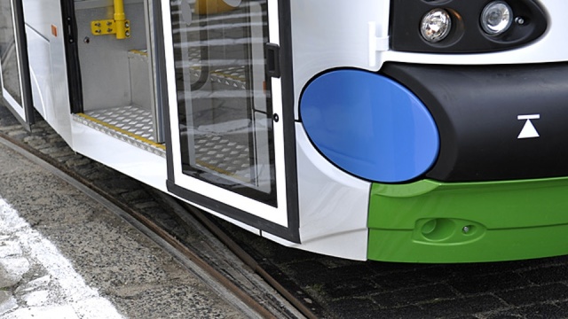 Tramwaj linii numer 3 wykoleił się we wtorek około godziny 18 na ulicy Dworcowej w Szczecinie.