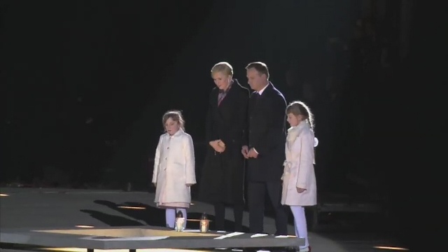 To niezwykle przejmujące muzeum. Polska i sprawiedliwość dziejowa potrzebowała takiego pomnika - mówił prezydent Andrzej Duda podczas uroczystego otwarcia Muzeum Polaków Ratujących Żydów na Podkarpaciu.