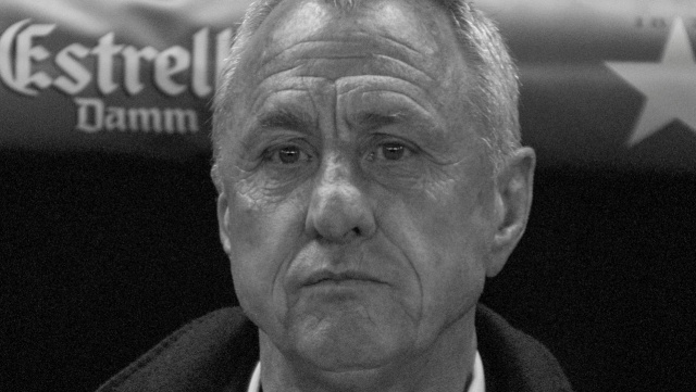 Trzykrotny zdobywca Złotej Piłki zmarł w czwartek w wieku 68 lat. Chorował na raka płuc.