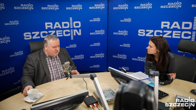 Dobrze się stało, że rząd zajął się sprawą ochrony ziemi przed wykupem przez obcy kapitał - stwierdził w Rozmowie pod krawatem były minister rolnictwa w rządzie Jerzego Buzka.