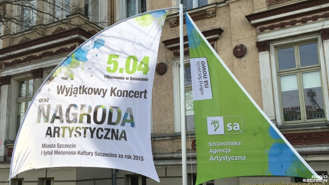 Usłyszycie znane piosenki w jazzowych aranżacjach oraz niespodzianki w stylu Beyonce i Jay Z... tylko nieco lepiej - zapowiadają organizatorzy wtorkowej gali w filharmonii związanej z 25-leciem Nagrody Artystycznej w Szczecinie.