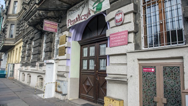 Kilkuletni chłopiec uczęszczał do placówki przy ulicy Potulickiej. O śmierci dziecka sanepid dowiedział się w środę w nocy. Informację przekazała policja - podaje Głos Szczeciński.