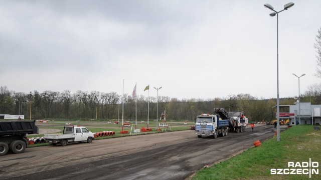 Rozpoczął się pierwszy od 25 lat remont toru gokartowego przy alei Wojska Polskiego w Szczecinie. Wymieniona zostanie ponad 800-metrowa asfaltowa nawierzchnia.