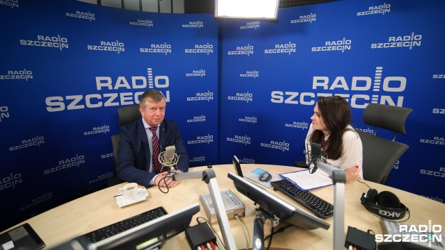 Drobne korekty i poprawki - tak, aby się nie boksować z unijnymi urzędnikami - tak konsultacje z Brukselą w sprawie ustawy stoczniowej tłumaczył w Rozmowie pod krawatem poseł PiS.