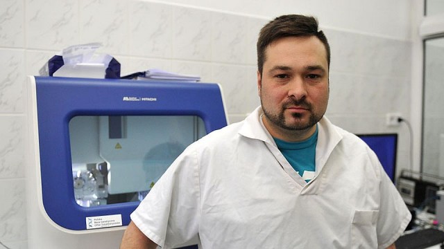 W Zakładzie Medycyny Sądowej Pomorskiego Uniwersytetu Medycznego rozpoczęły się badania czaszek polskich oficerów zamordowanych w Charkowie. Celem jest identyfikacja ofiar.