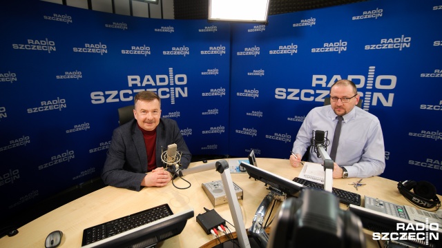 Radny SLD i szef partii w regionie tłumaczył w Rozmowie pod krawatem, dlaczego nie podoba mu się przyjęte przez zachodniopomorski sejmik stanowisko w sprawie Trybunału Konstytucyjnego i... dlaczego zagłosował za.