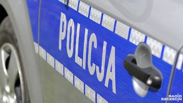 Policjanci ze Świnoujścia zatrzymali dwóch mężczyzn, którzy okradli jeden z marketów budowlanych. Łupem złodziei padły dwie umywalki warte 800 zł.