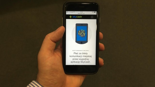 Sieciówki od teraz kupimy także przez komórkę. Zarząd Dróg i Transportu Miejskiego rozszerzył swoją współpracę z aplikacją SkyCash.