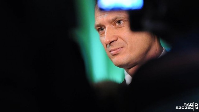 Rząd nie chce wspomóc wszystkich samorządów i dzielić się z nimi wpływami z podatków - uważa szczeciński poseł Platformy Obywatelskiej Sławomir Nitras. To w związku z obowiązującą od początku roku ustawą o związkach metropolitalnych.