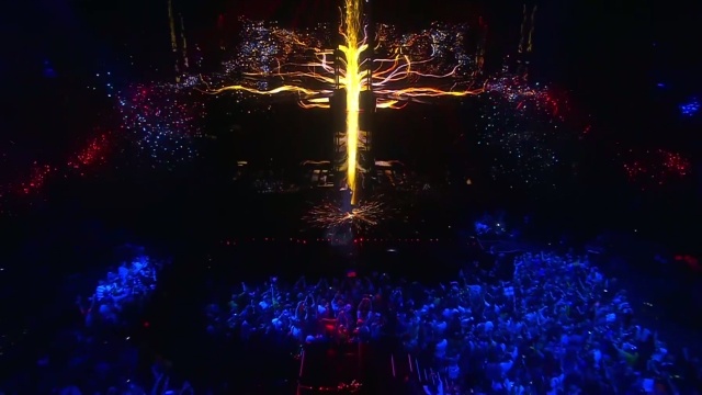 Finałowy koncert Eurowizji w niedzielę wieczorem odbył się w Sztokholmie. Zwycięski utwór Ukrainki Jamali zatytułowany 1944, nawiązuje do historii krymskich Tatarów wypędzanych przez sowietów w latach 40.