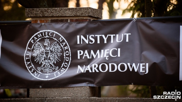 Nowelę ustawy o Instytucie Pamięci Narodowej podpisał prezydent Andrzej Duda. W jej myśl, kandydat na prezesa IPN będzie wyłaniany w konkursie ogłaszanym przez Kolegium Instytutu, prezesa będzie powoływać Sejm.