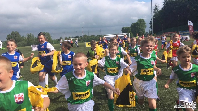 Przejazd zabytkowym pociągiem, rodzinny festyn, i piknik rugby - to tylko niektóre z propozycji z okazji Dnia Dziecka. Większość imprez odbędzie się dopiero w najbliższy weekend, ale już od środy sporo się dzieje.