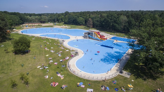 Ruszył sezon na szczecińskiej Arkonce. Kąpielisko zostało otwarte w sobotę rano.