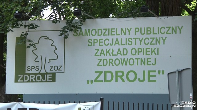 Poradnia hematologii przy szpitalu w szczecińskich Zdrojach ma zostać zamknięta. Ma działać tylko do końca czerwca - informuje Kurier Szczeciński. Chorzy z Prawobrzeża będą musieli korzystać z dwóch pozostałych poradni w mieście: przy Unii Lubelskiej i przy Szpitalu Wojskowym.