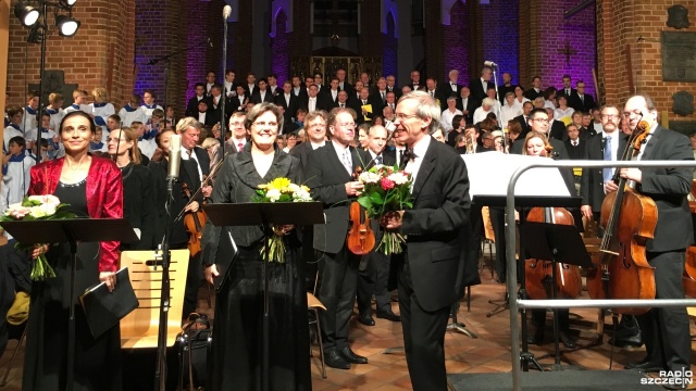 Ponad 250 artystów wzięło udział w koncercie inaugurującym X Międzynarodowy Festiwal Chóralny w Szczecinie.