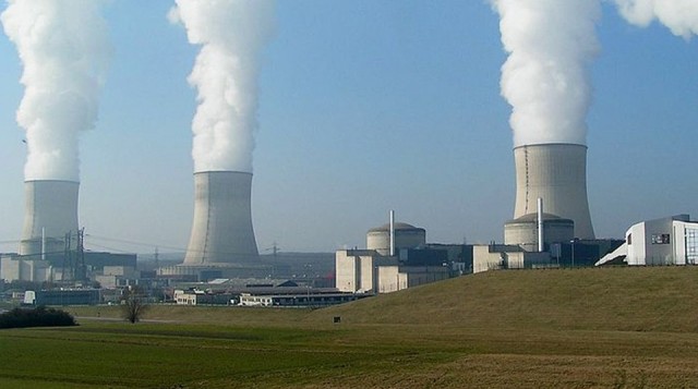 Pierwsza elektrownia atomowa nie powstanie w naszym regionie. Polska Grupa Energetyczna nie będzie prowadzić badań środowiskowych i lokalizacyjnych w Gąskach - pisze Kurier Szczeciński.