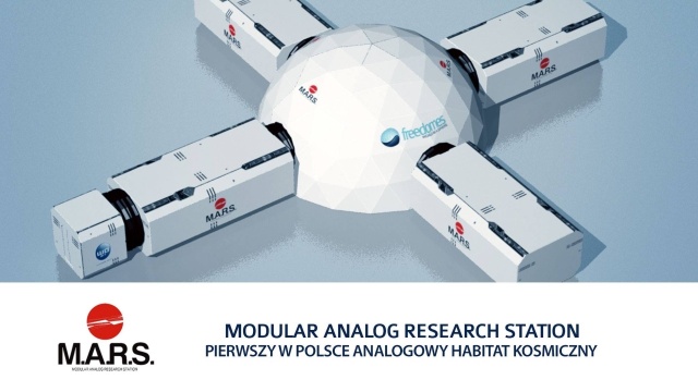 Po długich przygotowaniach i zbiórce pieniędzy w internecie naukowcy są gotowi, by stworzyć pierwszy polski habitat, czyli projekt bazy, która kiedyś mogłaby stanąć na srebrnym globie i Marsie.