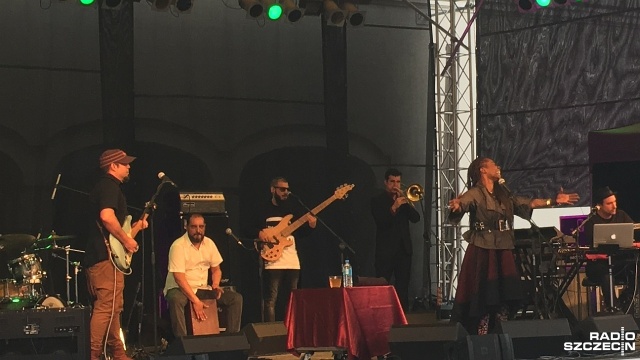 Latynoska wokalistka Buika wystąpiła na dziedzińcu szczecińskiego Zamku Książąt Pomorskich. Koncert odbył się w ramach festiwalu Szczecin Music Fest.