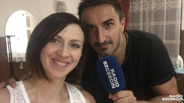 Miał rywalizować na skoczni z Adamem Małyszem, ale na przeszkodzie stanęła mu mama. Lider zespołu Zakopower, Sebastian Karpiel-Bułecka w Potyczkach Moniki Pyrek opowiadał, że jako dziecko trenował skoki narciarskie i marzył o karierze.