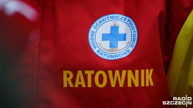 14-latka i 60-letniego mężczyznę uratowali ratownicy z Darłówka.