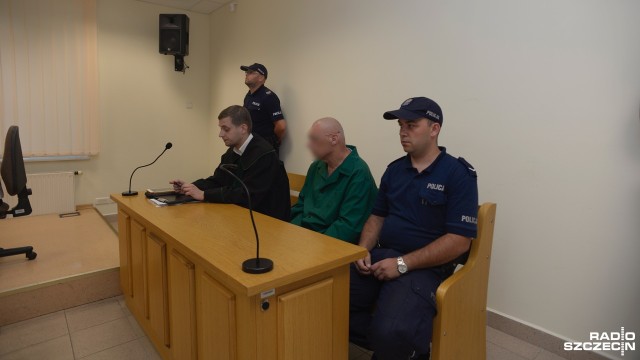 55-letni Józef S. z okolic Częstochowy, który kończy odsiadywanie wyroku w więzieniu w Goleniowie, nie wyjdzie w październiku na wolność. Trafi do zamkniętego ośrodka w Gostyninie - tak nieprawomocnie zdecydował w środę szczeciński sąd.