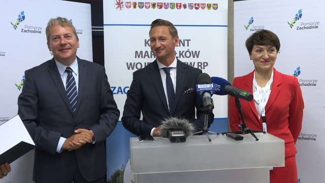 Marszałkowie polskich województw krytykują prawo wodne, które przygotowuje rząd. Konwent Marszałków, który obraduje w Szczecinie, wydał we wtorek w tej sprawie specjalne oświadczenie.