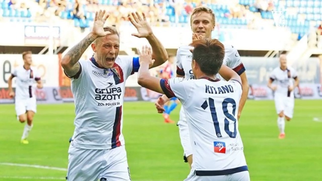Portowcy wygrali na wyjeździe z wicemistrzem Polski Piatem Gliwice 2:0.