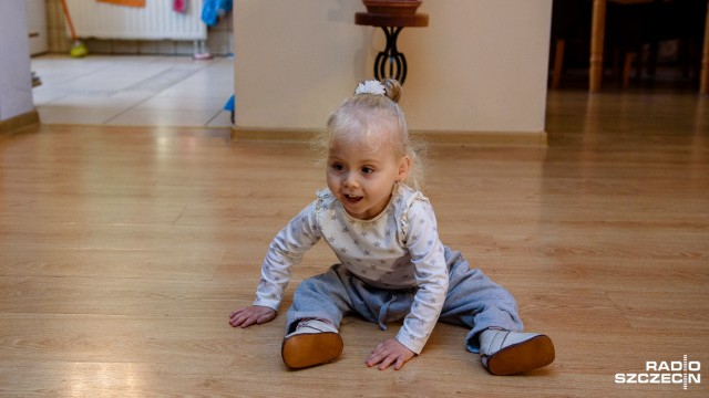 9. Gala Sportów Walki w Stepnicy rozpocznie się w niedzielę o 17. Dochód z imprezy zostanie przekazany na rehabilitację trzylatki ze Stargardu. Dziewczynka ma niedowład nóg i nie chodzi.