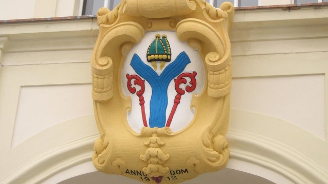 Sentymentalna wycieczka byłych mieszkańców gminy dotarła do Karlina. To wizyta osób, które przed wojną mieszkały w tej gminie, a dziś żyją w Niemczech. Wydają tam nawet lokalne Koerliner Zeitung.
