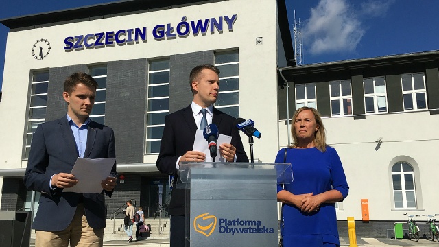 Rzadsze kursy pociągu Sedina to marginalizacja Szczecina - Platforma Obywatelska protestuje i interweniuje w ministerstwie i domaga się reakcji władz miasta.