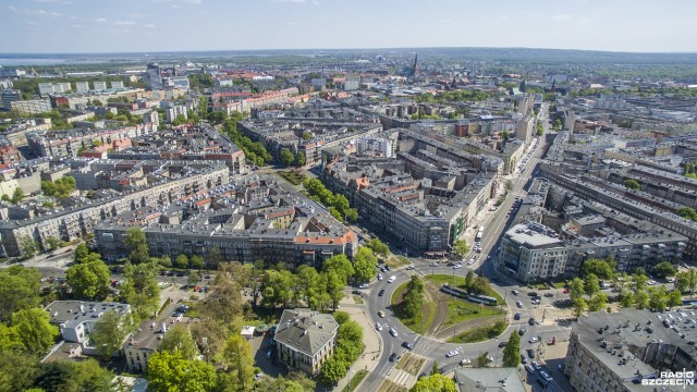 Obszar zagrożony wścieklizną w Szczecinie wprowadził Powiatowy Lekarz Weterynarii. To działania profilaktyczne po wykryciu wścieklizny u nietoperza znalezionego przy ulicy Kochanowskiego na szczecińskim Pogodnie.