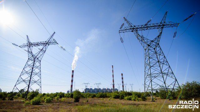 Zarzuty przyjmowania łapówek usłyszeli pracownicy Elektrowni Dolna Odra. Chodzi o przetargi na remonty o łącznej wartości kilkudziesięciu milionów złotych.