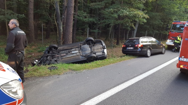 Jedna osoba została ranna w wypadku na S3 w okolicach Dargobądza.